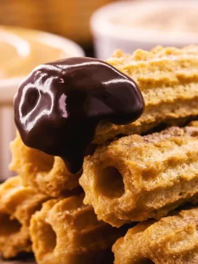 Churros con chocolate caliente