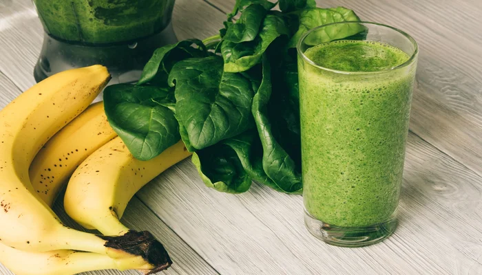 Receta de batido de espinacas y plátano